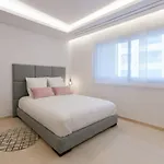 Luxury One Bedroom Apartment - Best Location