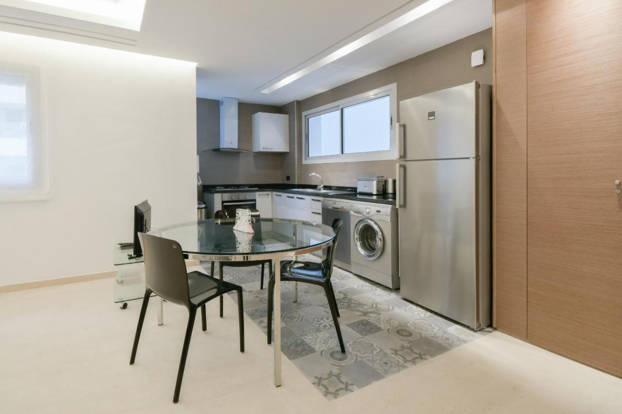 Luxury One Bedroom - Location * Rabat